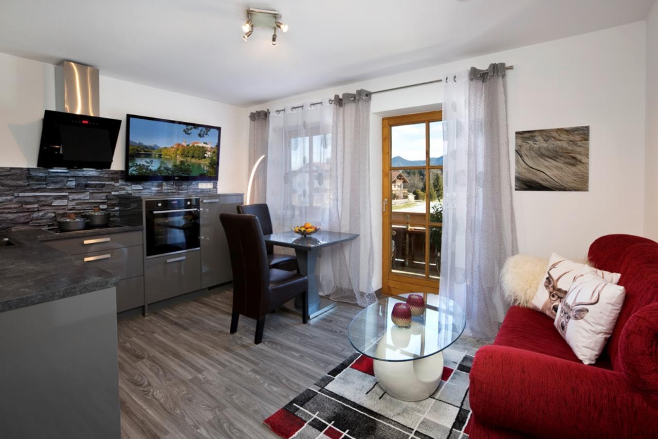 Haus Schlossblick Appartamento Füssen Esterno foto